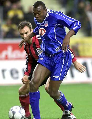 中同时砍下 中同时砍下